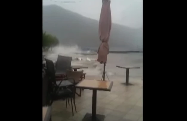 Μπουρίνι σάρωσε περιοχές της Δυτικής Στερεάς Ελλάδας (βίντεο)